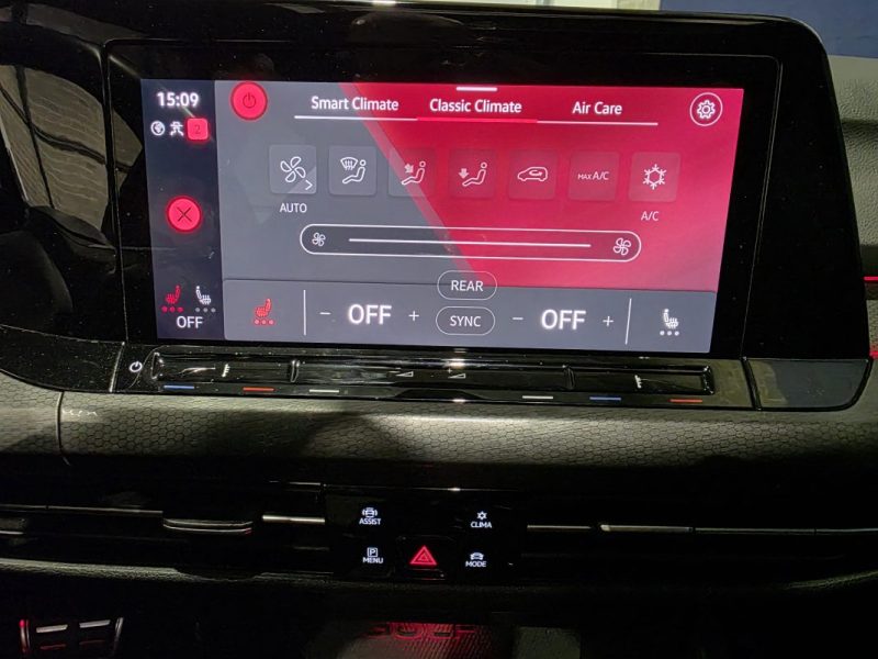 VOLKSWAGEN GOLF VIII 1.4 eHybrid 245ch GTE DSG6 / SUIVI VW / TOIT OUVRANT