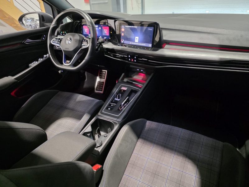 VOLKSWAGEN GOLF 8 1.4 eHybrid 245ch GTE DSG6 / SUIVI VW / TOIT OUVRANT