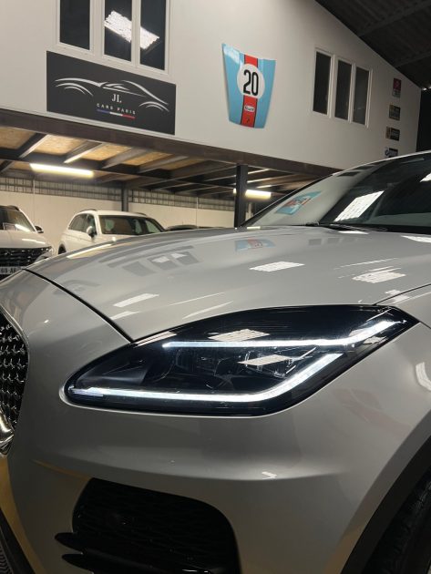 MAGNIFIQUE JAGUAR R-DYNAMIC P200 FLEXFUEL (TOIT PANORAMIQUE, CAMÉRA DE RECUL, SIÈGES ÉLECTRIQUES) 