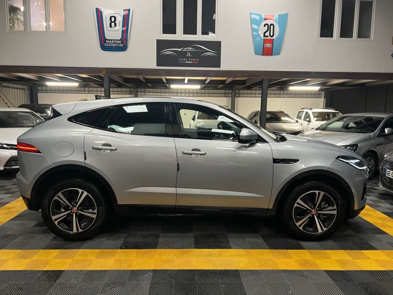 MAGNIFIQUE JAGUAR R-DYNAMIC P200 FLEXFUEL (TOIT PANORAMIQUE, CAMÉRA DE RECUL, SIÈGES ÉLECTRIQUES) 