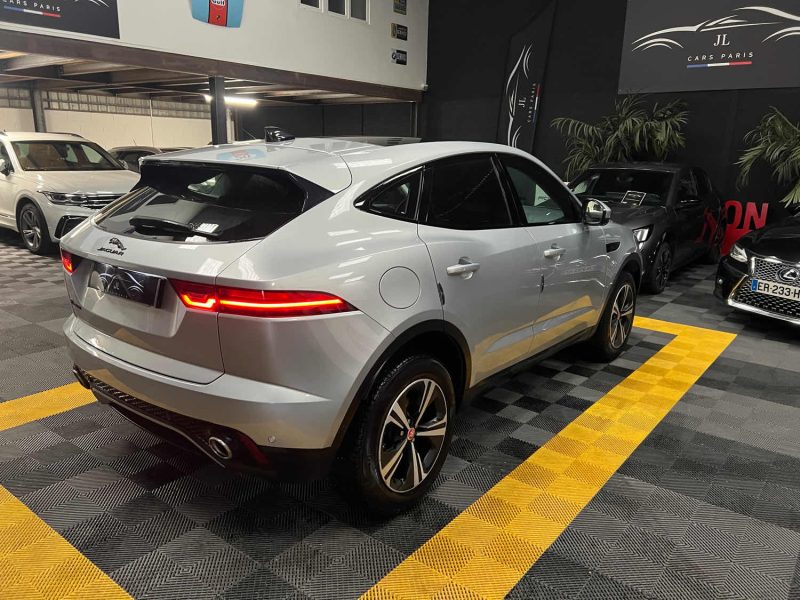 MAGNIFIQUE JAGUAR R-DYNAMIC P200 FLEXFUEL (TOIT PANORAMIQUE, CAMÉRA DE RECUL, SIÈGES ÉLECTRIQUES) 