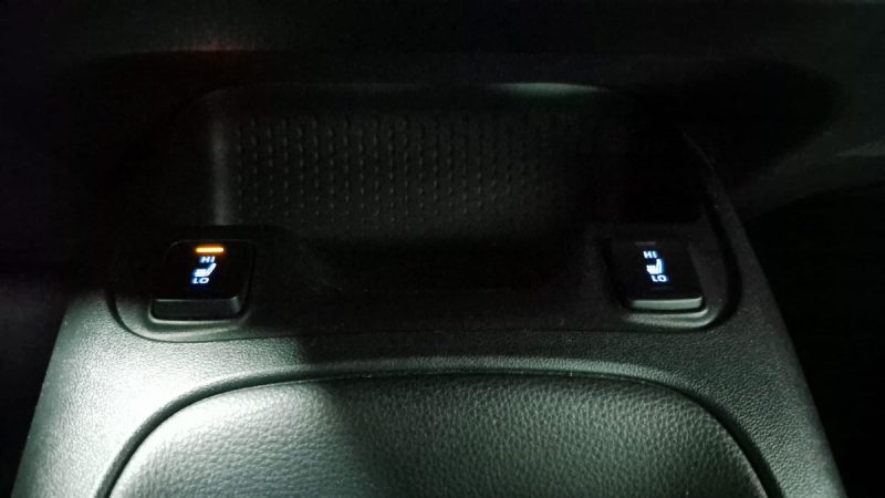 TOYOTA COROLLA BERLINE HYBRIDE 122cv DYNAMIC BUSINESS /1 ERE MAIN/TVA RECUPERABLE