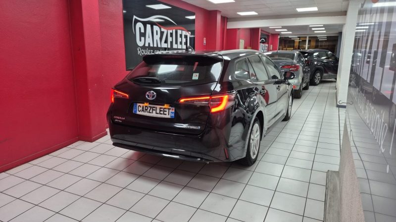 TOYOTA COROLLA TOURING SPORTS 122cv DYNAMIC BUSINESS/1 ERR MAIN/TVA RECUPERABLE