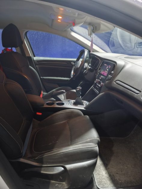 RENAULT MEGANE IV 1.2 TCE 100 CV FINITION BUSINESS  1.2 TCE 100CH ENERGY BUSINESS 2018