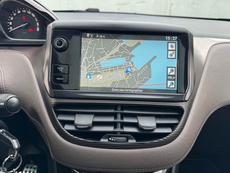 PEUGEOT 2008 CROSSWAY 1.6 E-HDI92 FAP ALLURE/TOIT PANORAMIQUE/ATTELAGE/GARANTIE 6 MOIS  