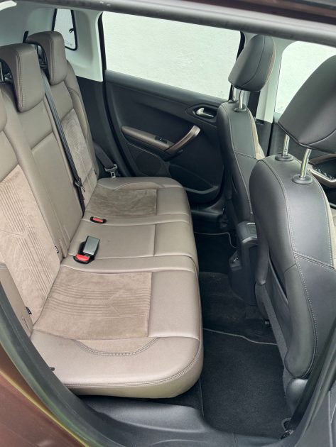 PEUGEOT 2008 CROSSWAY 1.6 E-HDI92 FAP ALLURE/TOIT PANORAMIQUE/ATTELAGE/GARANTIE 6 MOIS  