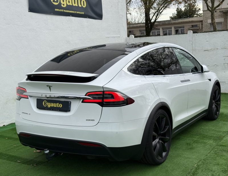 TESLA MODEL X 100D AWD  DUAL MOTOR 525 CV / ATTELAGE 