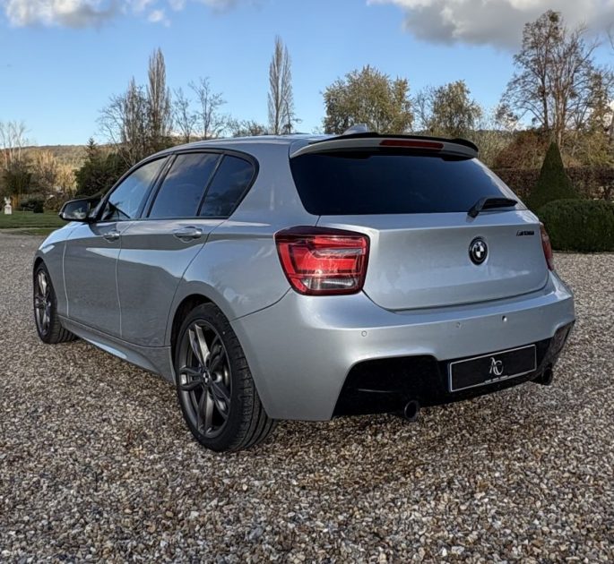 BMW SERIE 1 M135I M SPORT X-DRIVE BVA8 3.0 320ch / HARMAN KARDON / TOIT OUVRANT
