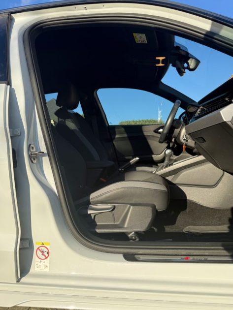 AUDI A1 SPORTBACK 30 TFSI 110ch S-TRONIC S LINE / CAMERA DE RECUL / SIÈGES CHAUFFANTS 