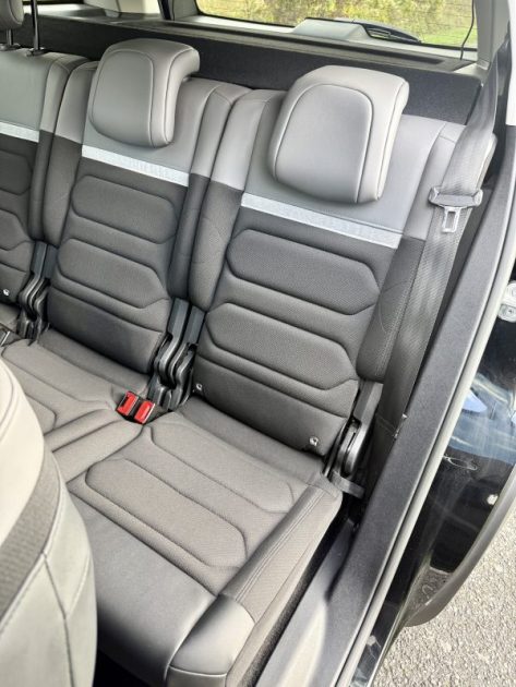 CITROËN C5 AIRCROSS 1.5 BLUE HDI 130ch C-SERIES S&S / SIÈGES CHAUFFANTS / ENTRETIEN COMPLET A JOUR