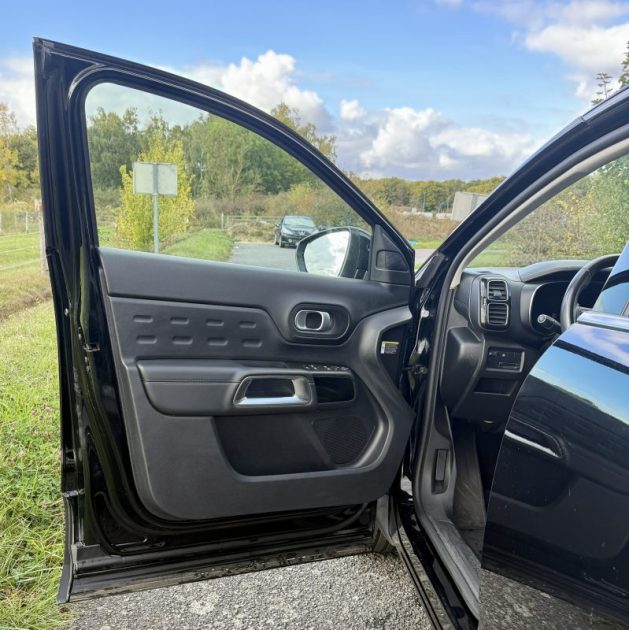 CITROËN C5 AIRCROSS 1.5 BLUE HDI 130ch C-SERIES S&S / SIÈGES CHAUFFANTS / ENTRETIEN COMPLET A JOUR