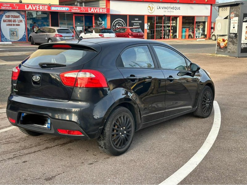 KIA RIO 1.4 