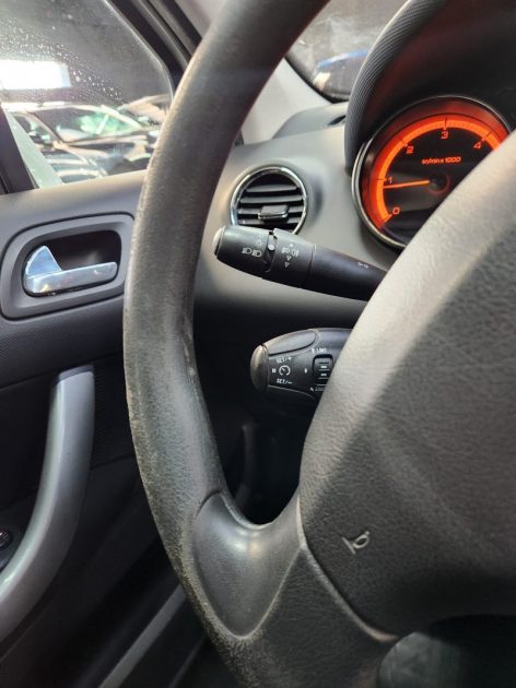 PEUGEOT 308 1.6HDI ATTELAGE*TOIT PANO*