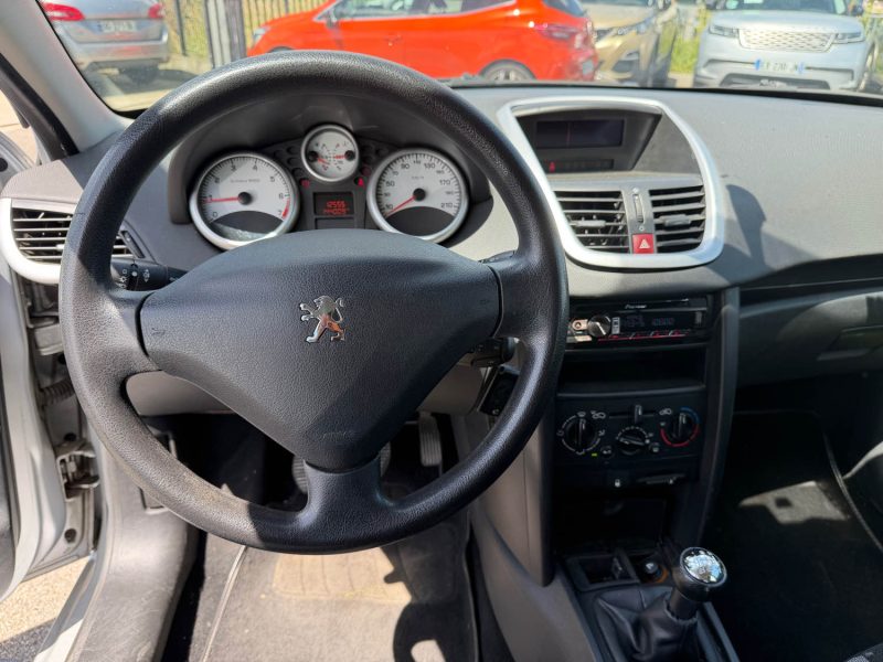 PEUGEOT 207 1.4E URBAN 75CH GARANTIE 