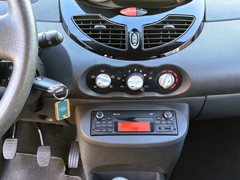 RENAULT TWINGO II 1.2 LEV 16V 75CH INTENS ECO² 2014