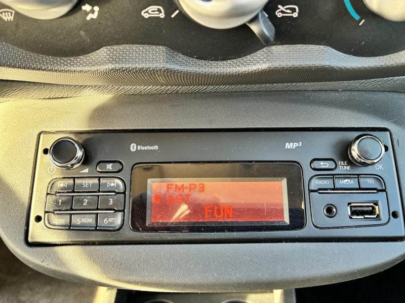 RENAULT TWINGO II 1.2 LEV 16V 75CH INTENS ECO² 2014