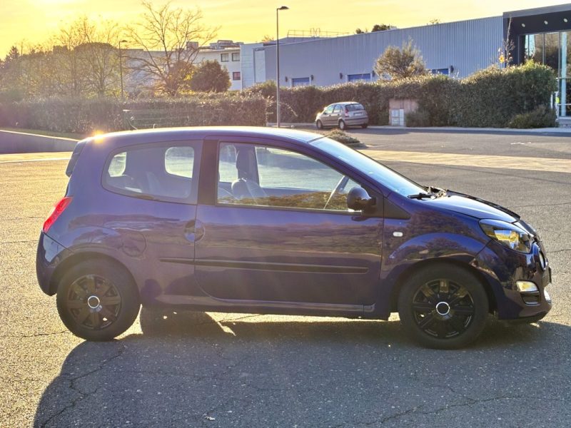 RENAULT TWINGO II 1.2 LEV 16V 75CH INTENS ECO² 2014
