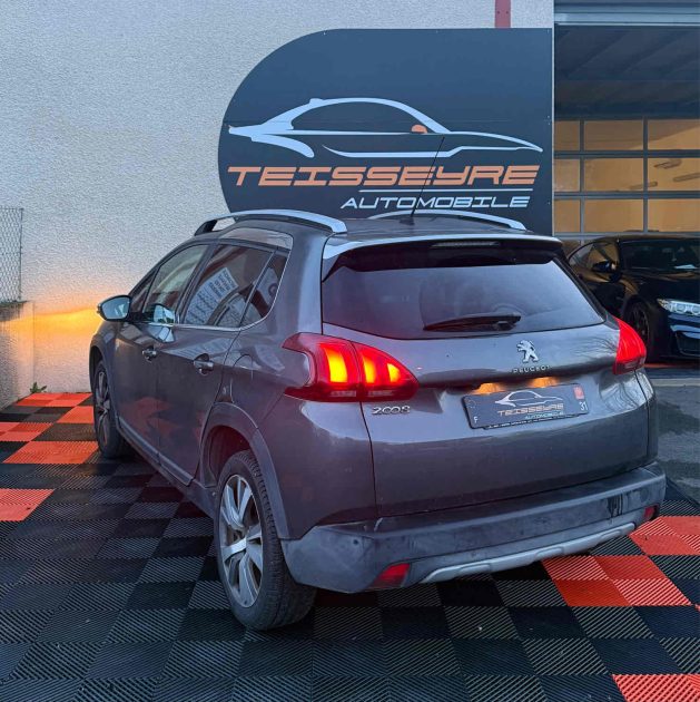 PEUGEOT 2008 1.6 blueHDI 100 CROSSWAY 