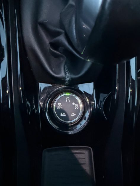 PEUGEOT 2008 1.6 blueHDI 100 CROSSWAY 