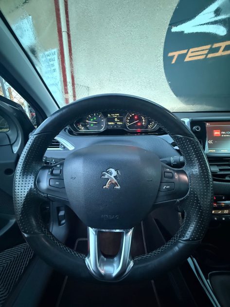 PEUGEOT 2008 1.6 blueHDI 100 CROSSWAY 
