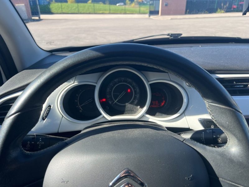 CITROEN C3 1.6 L e-HDI 90 ch Music Touch