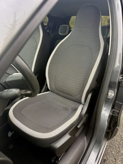 RENAULT TWINGO 3 TCe 90ch Energy La Parisienne / CLIMATISATION AUTO