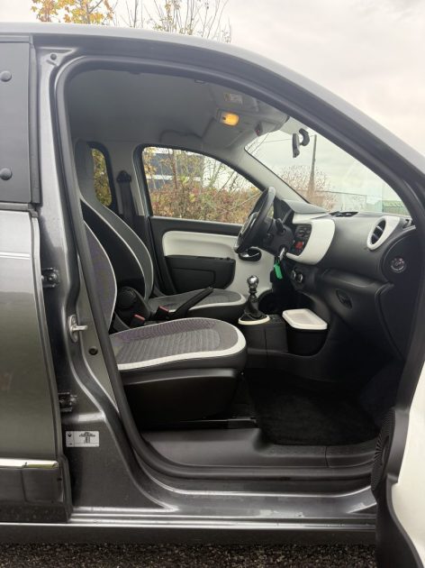 RENAULT TWINGO 3 TCe 90ch Energy La Parisienne / CLIMATISATION AUTO