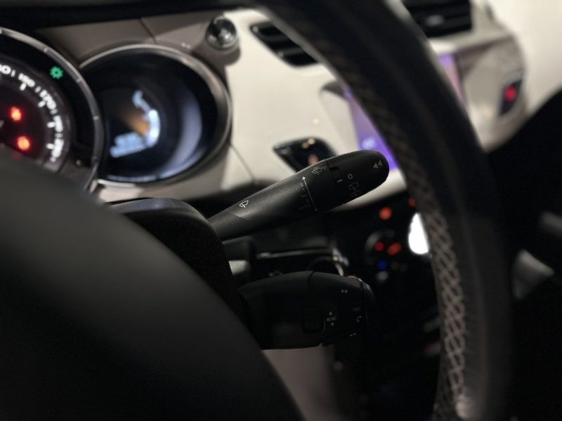 DS DS3 1.2 VTI 82ch So Chic - KIT DISTRIBUTION NEUF