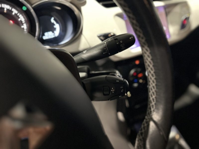 DS DS3 1.2 VTI 82ch So Chic - KIT DISTRIBUTION NEUF