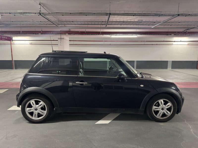 MINI MINI COOPER 2005