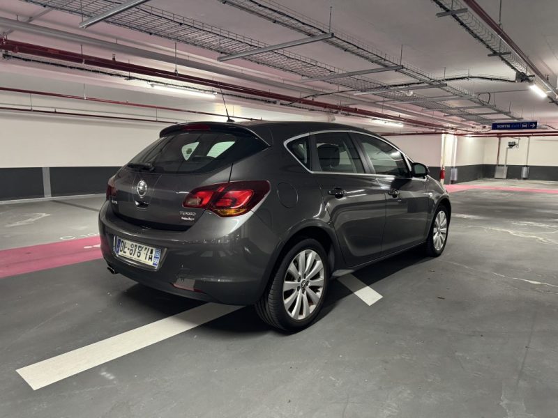 OPEL ASTRA 1.4 TURBO 140CH SPORT 2011