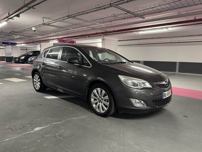 OPEL ASTRA 1.4 TURBO 140CH SPORT 2011