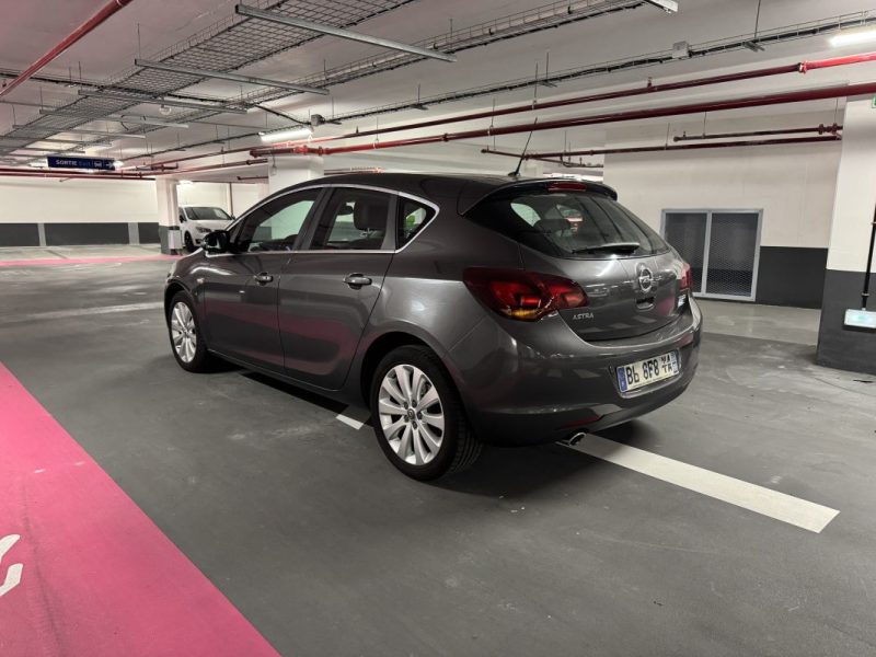 OPEL ASTRA 1.4 TURBO 140CH SPORT 2011