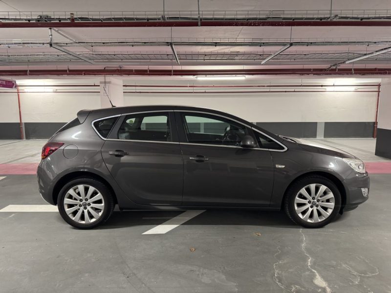 OPEL ASTRA 1.4 TURBO 140CH SPORT 2011