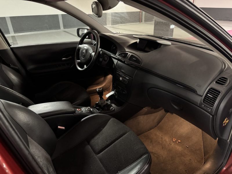 RENAULT LAGUNA CONFORT EXPRESSION 1.9DCI 125 2006