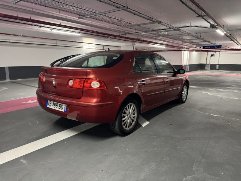 RENAULT LAGUNA CONFORT EXPRESSION 1.9DCI 125 2006