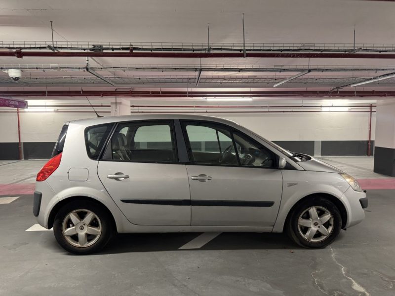 RENAULT SCENIC EXPRESSION 1.9DCI 130 2007