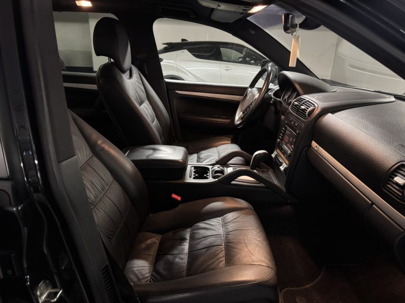 PORSCHE CAYENNE 3.0D - 24V V6 TURBO 2009