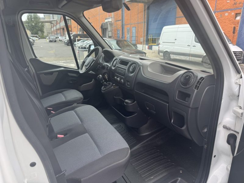 RENAULT MASTER III F3500 L2H2 DCI 125 CONFORT