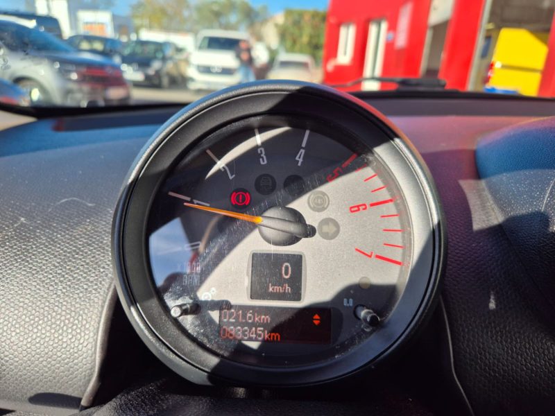 MINI COUNTRYMAN ONE D 90CH BRICKLANE 2015