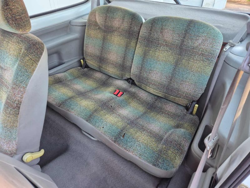 RENAULT TWINGO 1.2I - 8V 2000