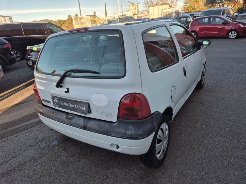 RENAULT TWINGO 1.2I - 8V 2000