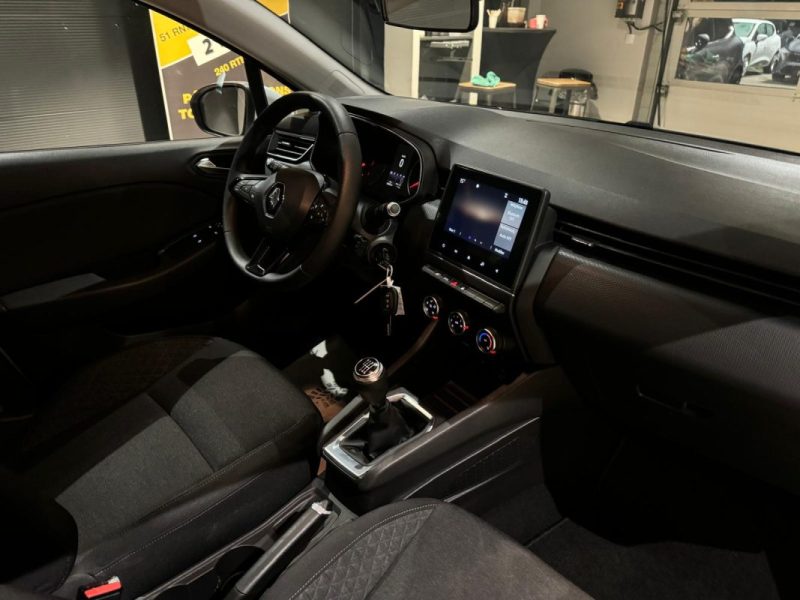 RENAULT CLIO V 1.5 BLUE DCI 85 AIR NAV / 1ERE MAIN / ENTRETIEN RENAULT / DISTRIBUTION FAIT EN 2025 / PRIX HT 2020