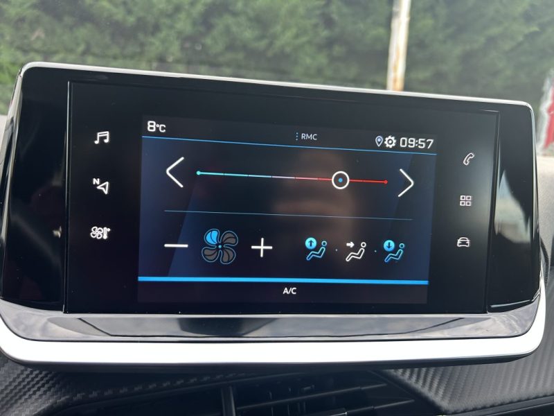 PEUGEOT 208 1.2 Like Apple Carplay & Android Auto  / Garantie 12 Mois