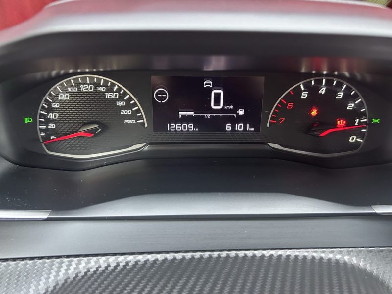 PEUGEOT 208 1.2 Like Apple Carplay & Android Auto  / Garantie 12 Mois