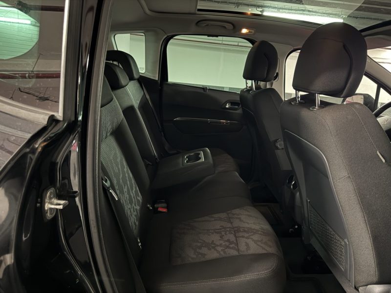 PEUGEOT 3008 1.6 HDI 16V 110 FELINE 2009