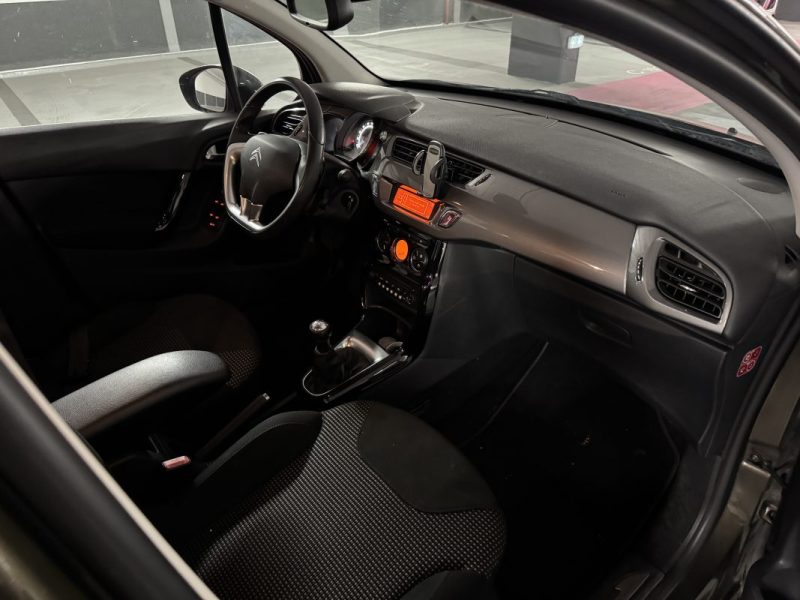 CITROEN C3 1.2 VTI  EXCLUSIVE 2014