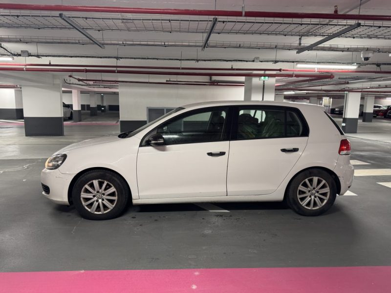 VOLKSWAGEN GOLF 1.6 TDI 105 TRENDLINE BLUEMOTION 99G 2010