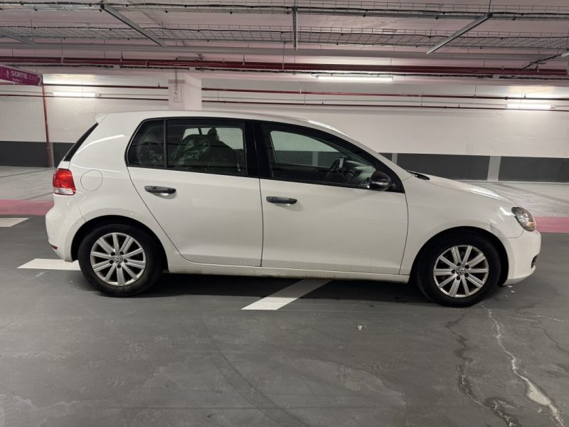 VOLKSWAGEN GOLF 1.6 TDI 105 TRENDLINE BLUEMOTION 99G 2010