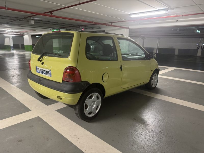 RENAULT TWINGO CINETIC 1.2 2002